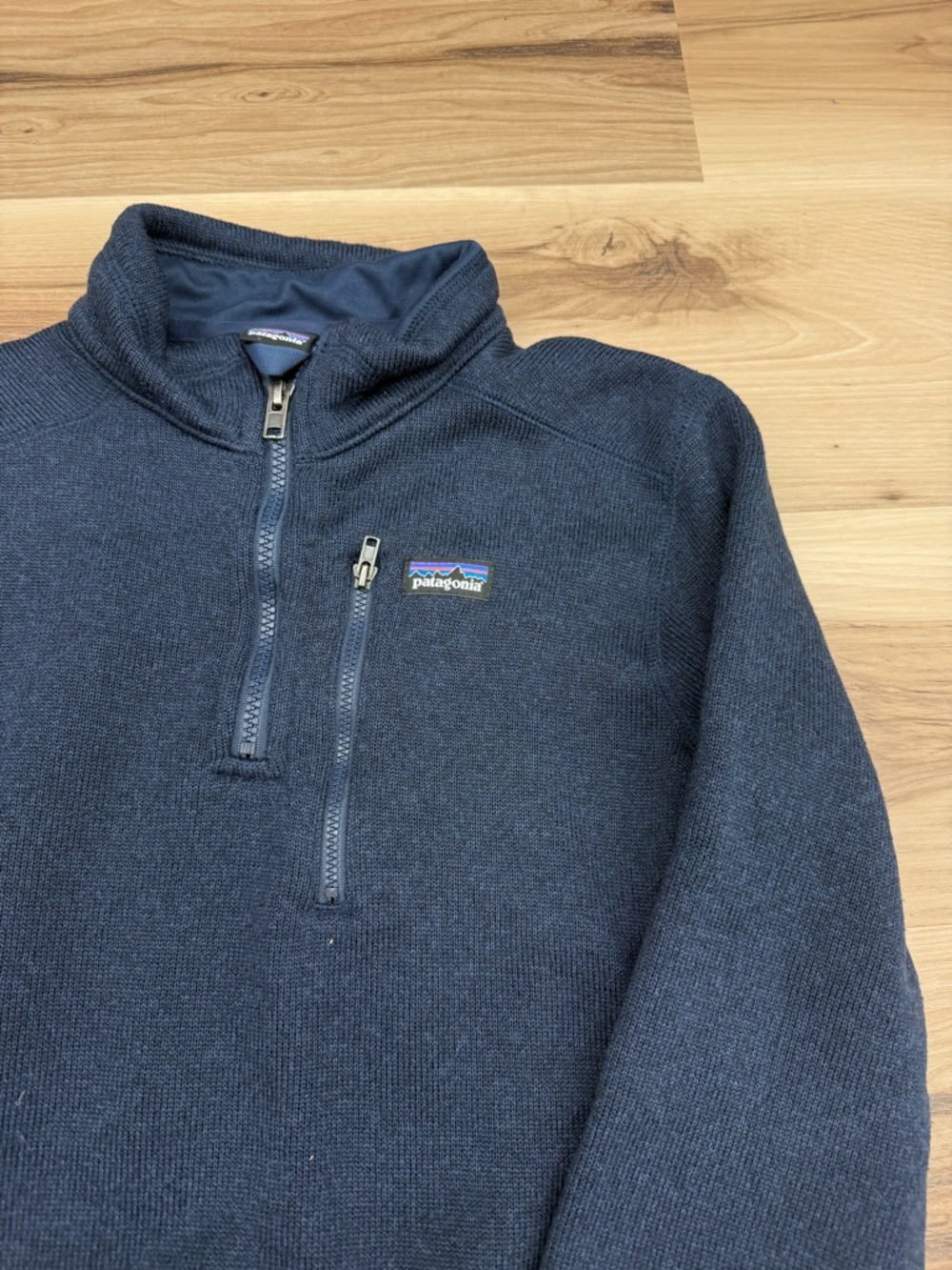 Patagonia Boys Navy Half-Zip Fleece Pullover AA20 - Picture 3 of 5